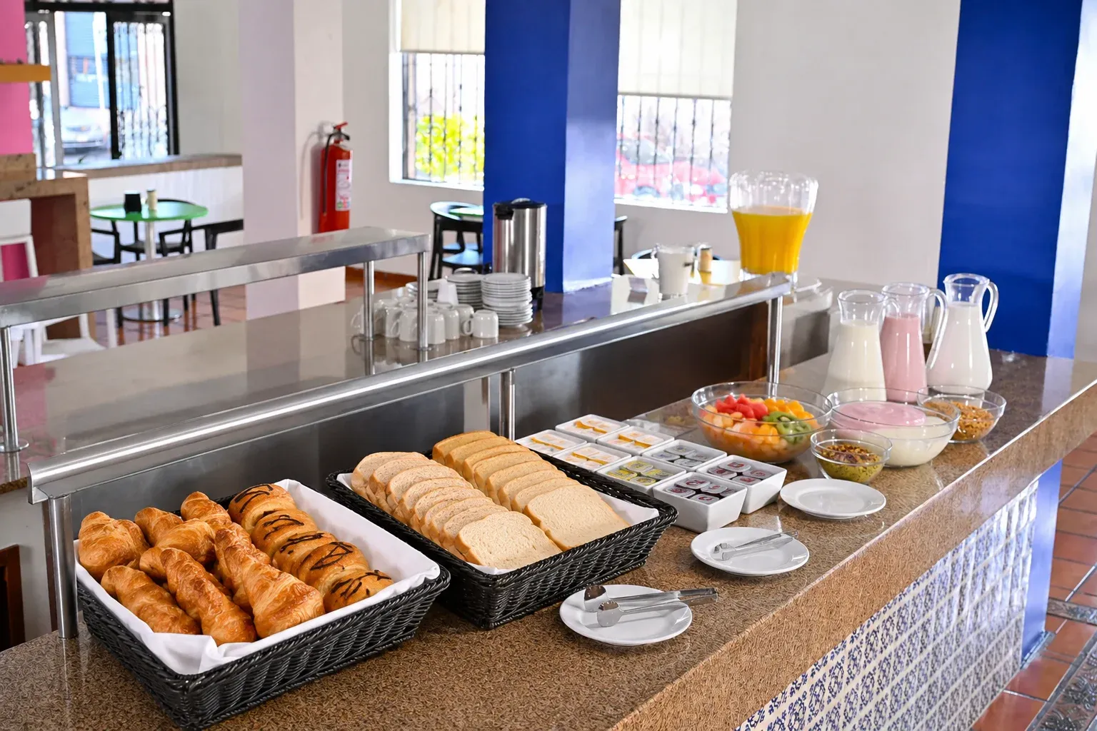 Breakfast buffet at Vista Express Morelia