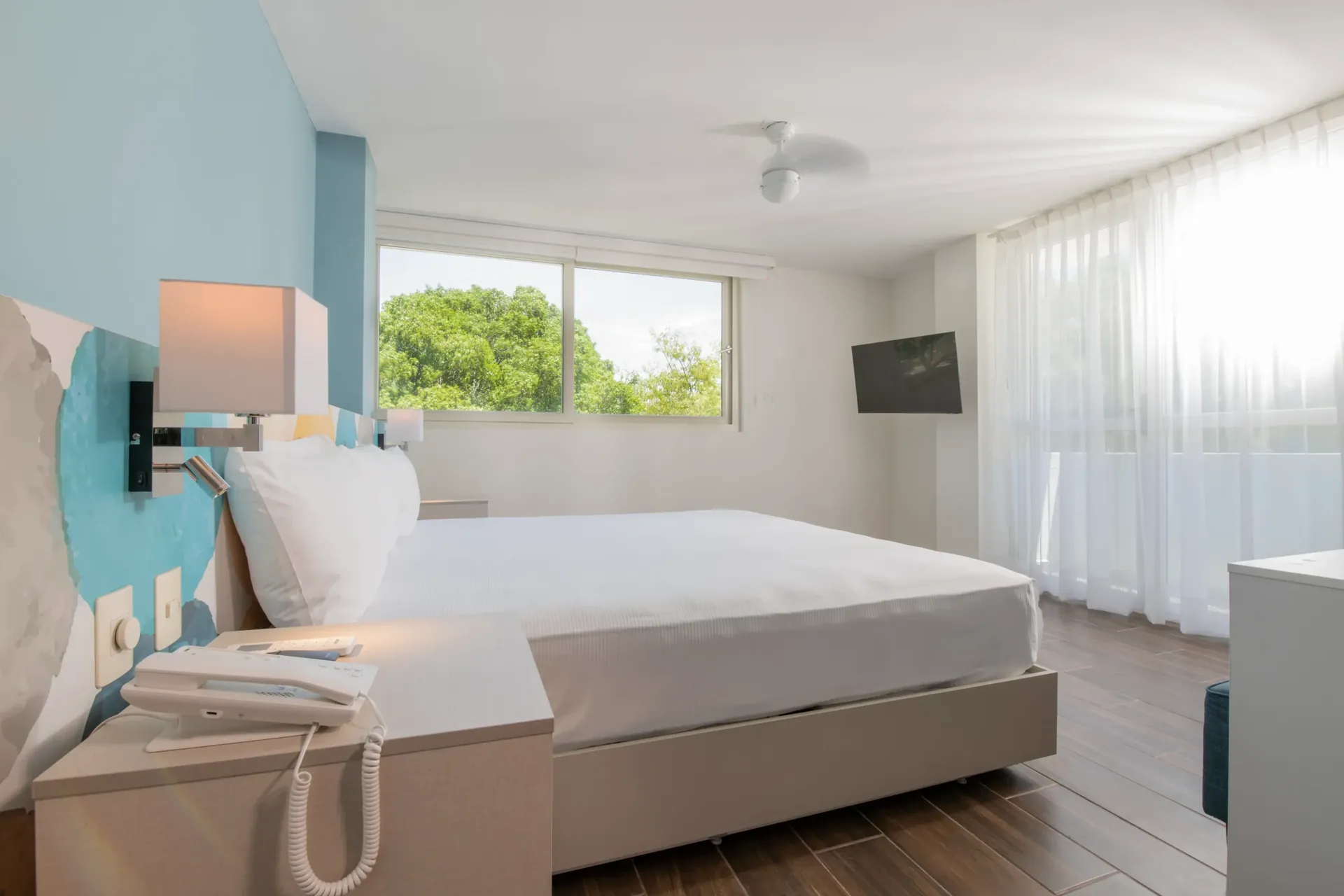 Comfortable beds at Vista Express Guadalajara